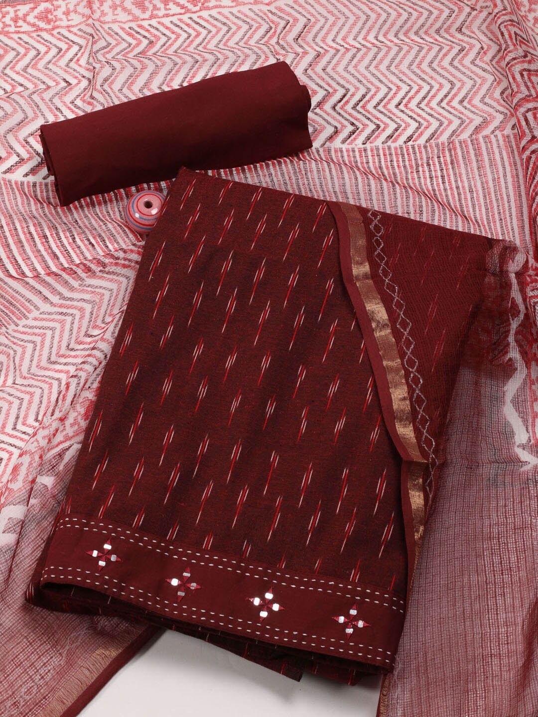 

Meena Bazaar Unstitched Dress Material, Maroon