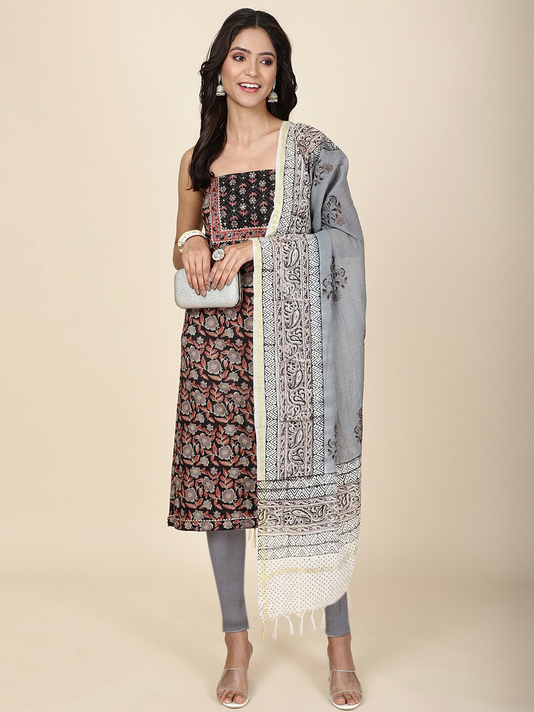

Meena Bazaar Printed Unstitched Dress Material, Black