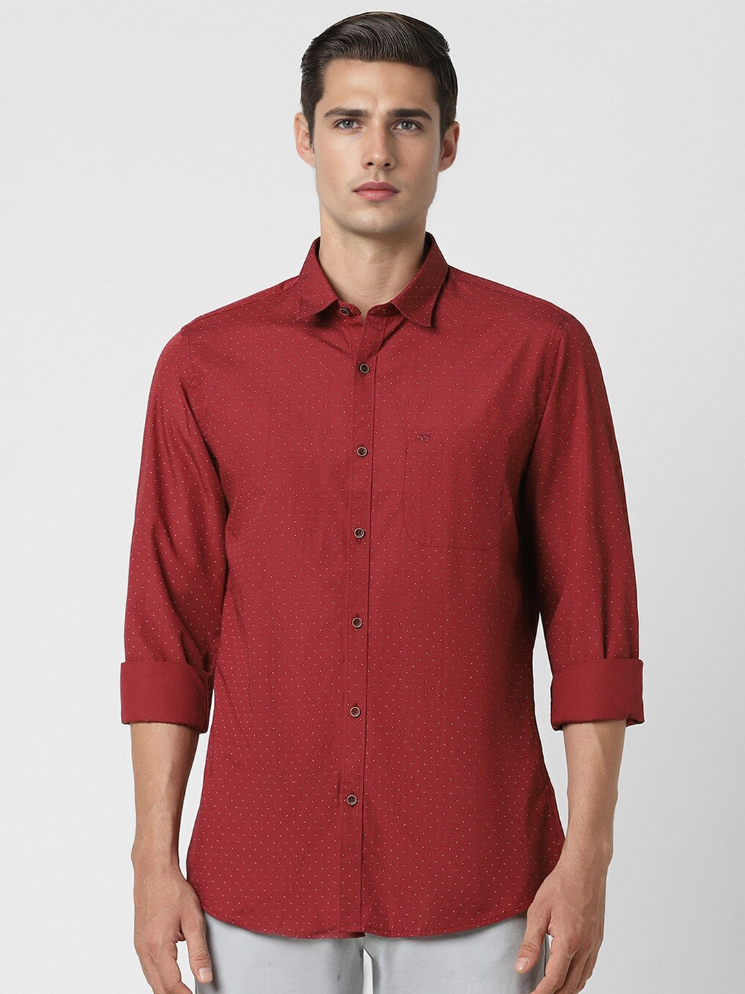 

Peter England Casuals Men Slim Fit Micro Ditsy Printed Pure Cotton Casual Shirt, Red