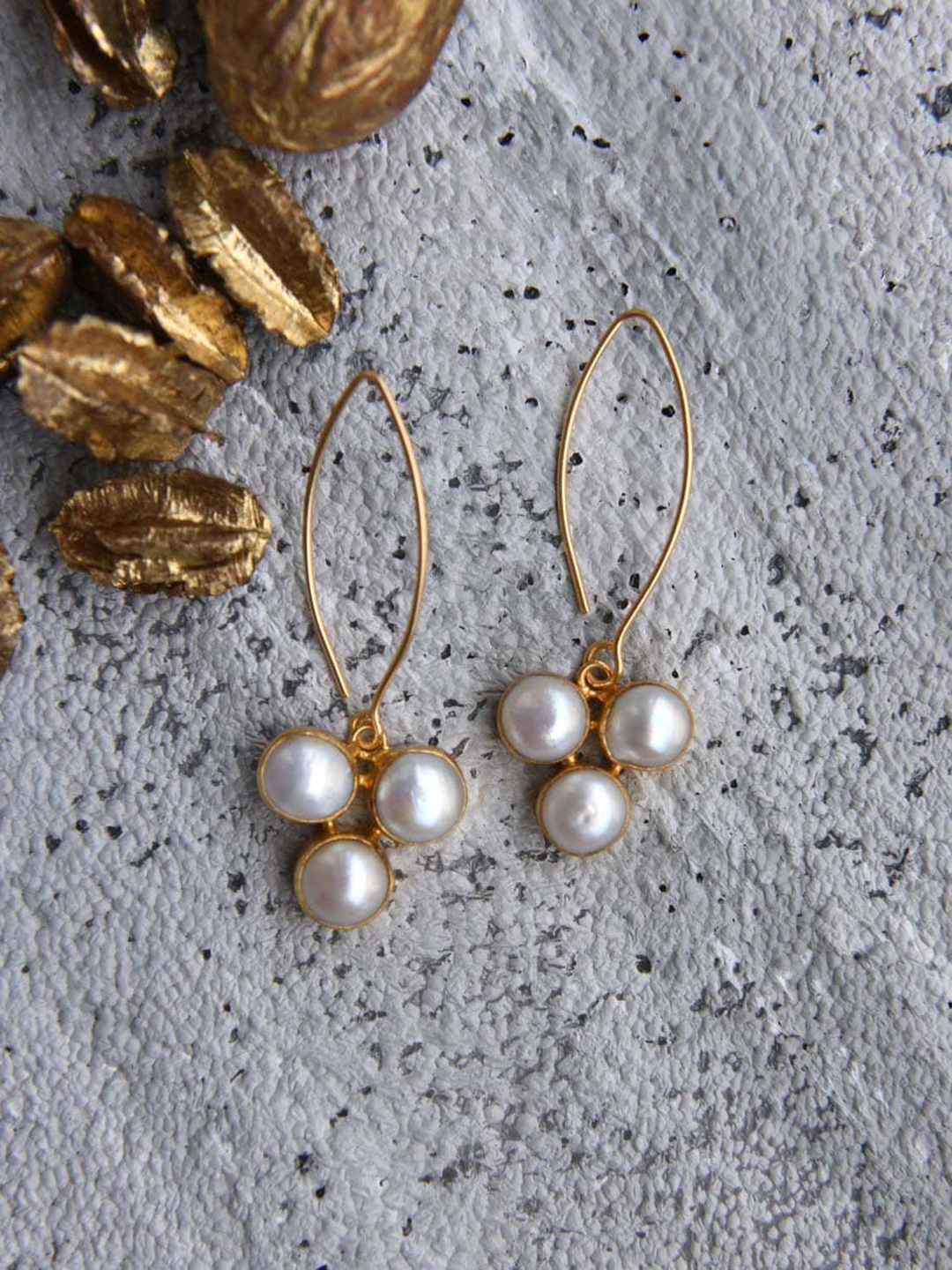 

Totapari Gold-Plated Pearl Affaire Dangler Earrings