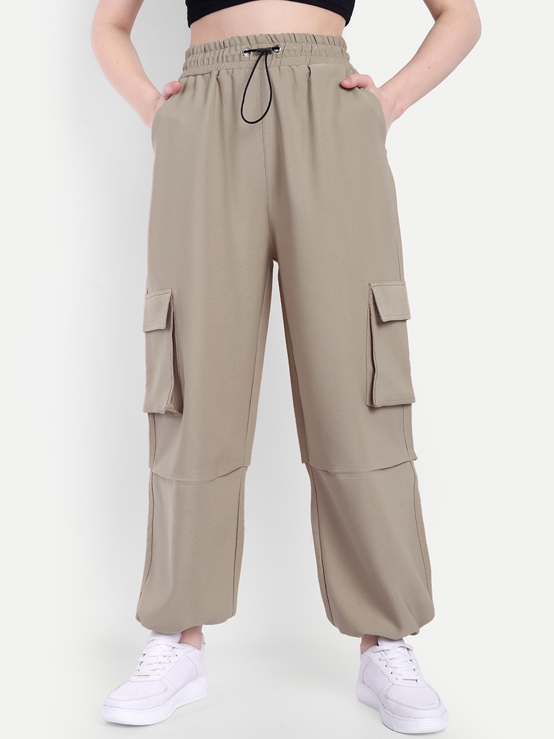 

BROADSTAR Smart Regular Fit High-Rise Cargos Trousers, Beige
