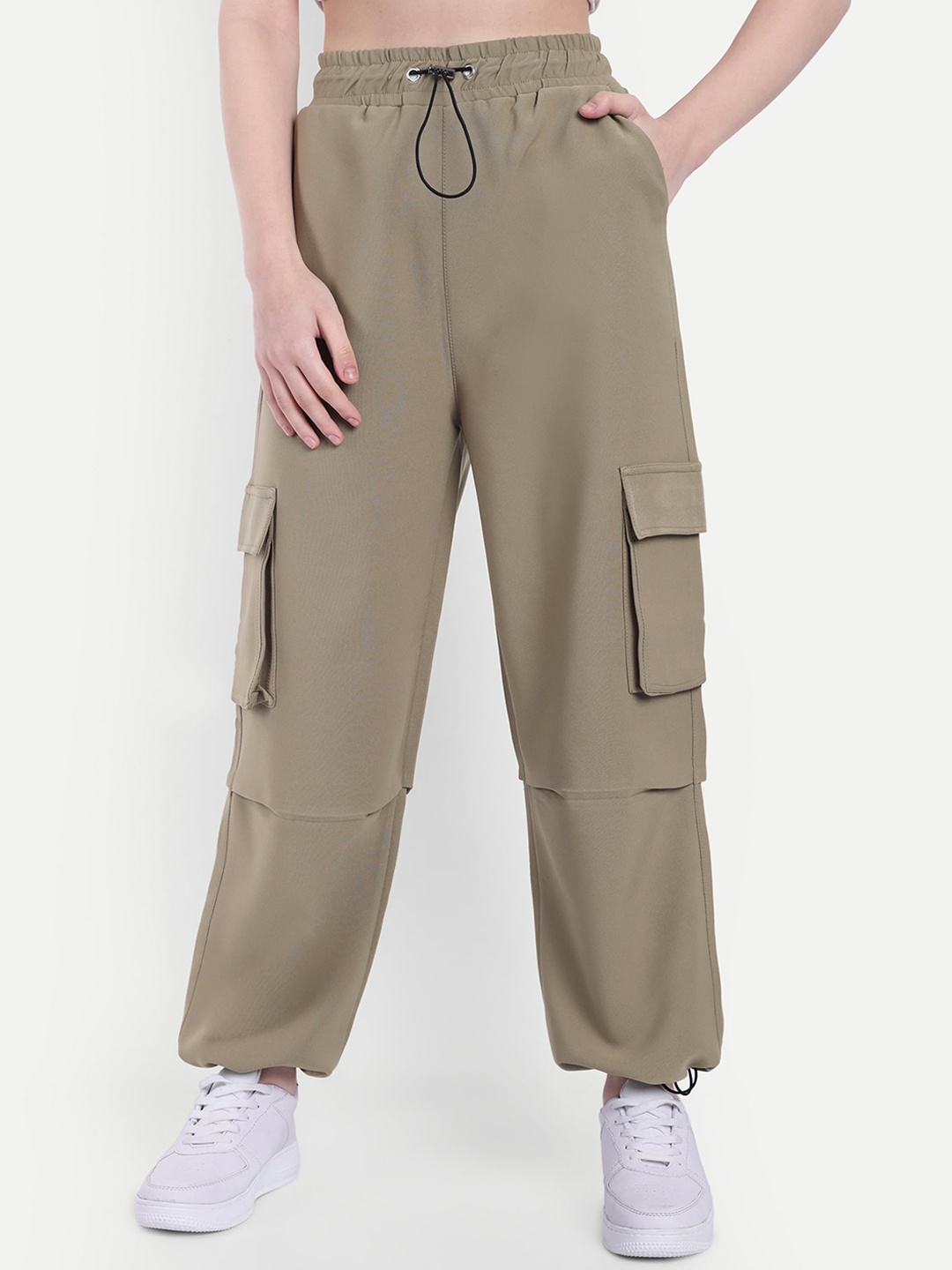 

BROADSTAR Women Loose Fit Parachute Trousers, Beige