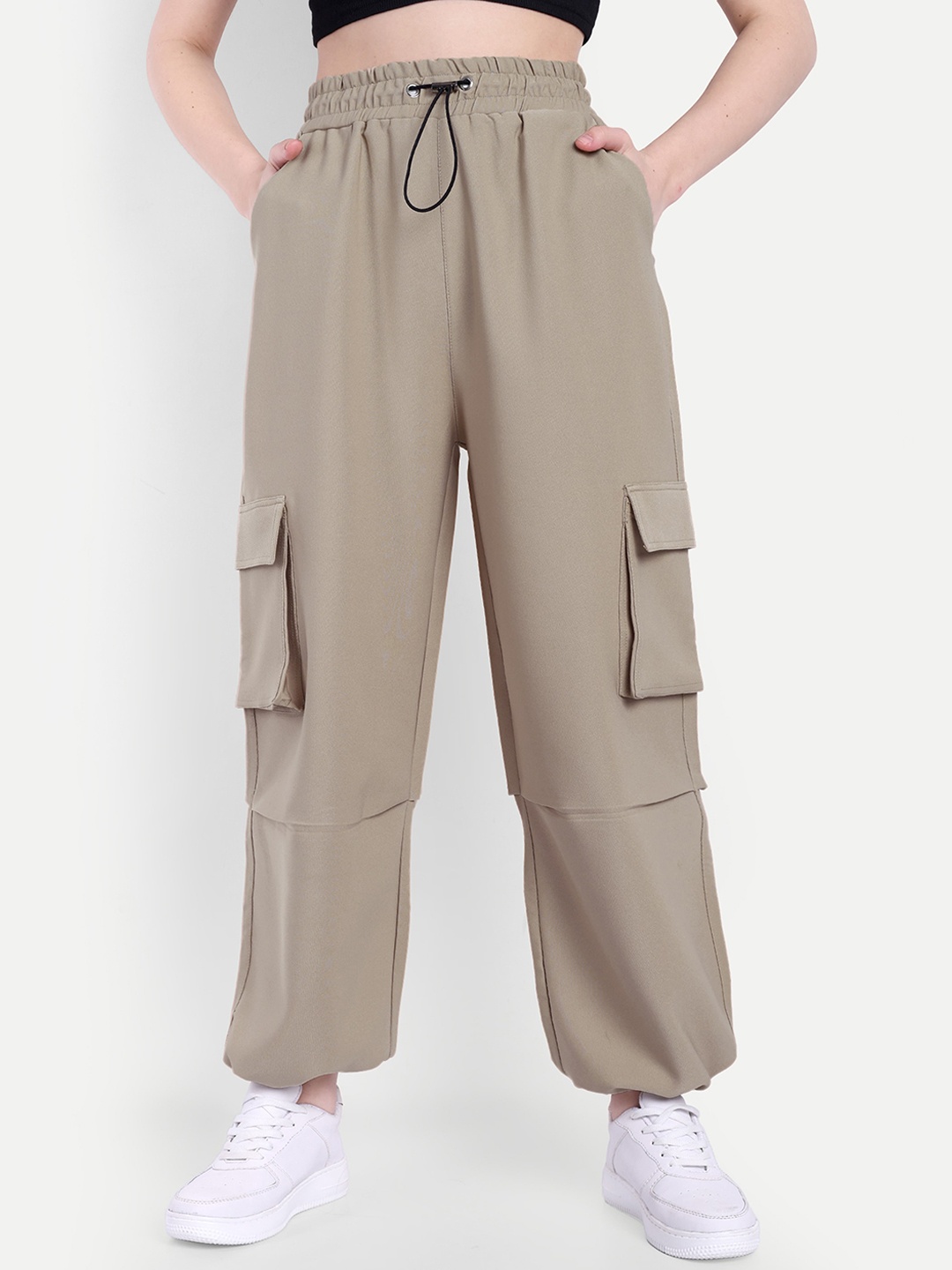 

BROADSTAR Smart Regular Fit High-Rise Cargos Trousers, Beige