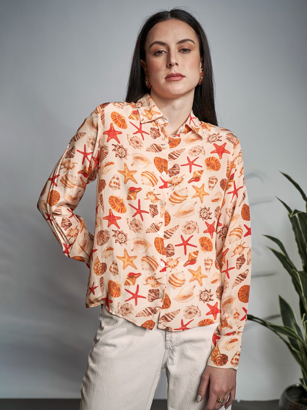 

The Samoa Floral Printed Shirt Style Top, Cream