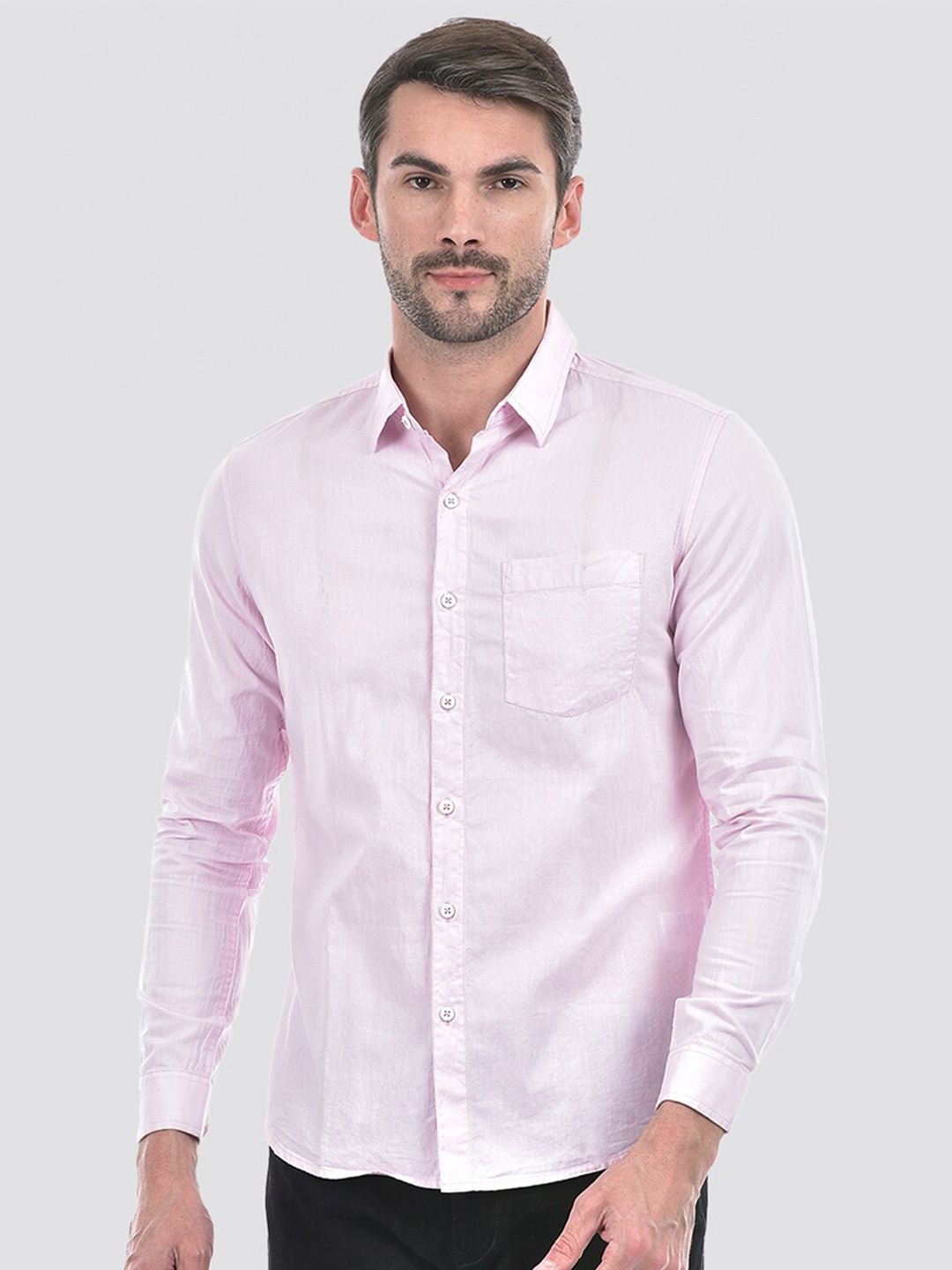 

Numero Uno Men Solid Slim Fit Shirt, Pink