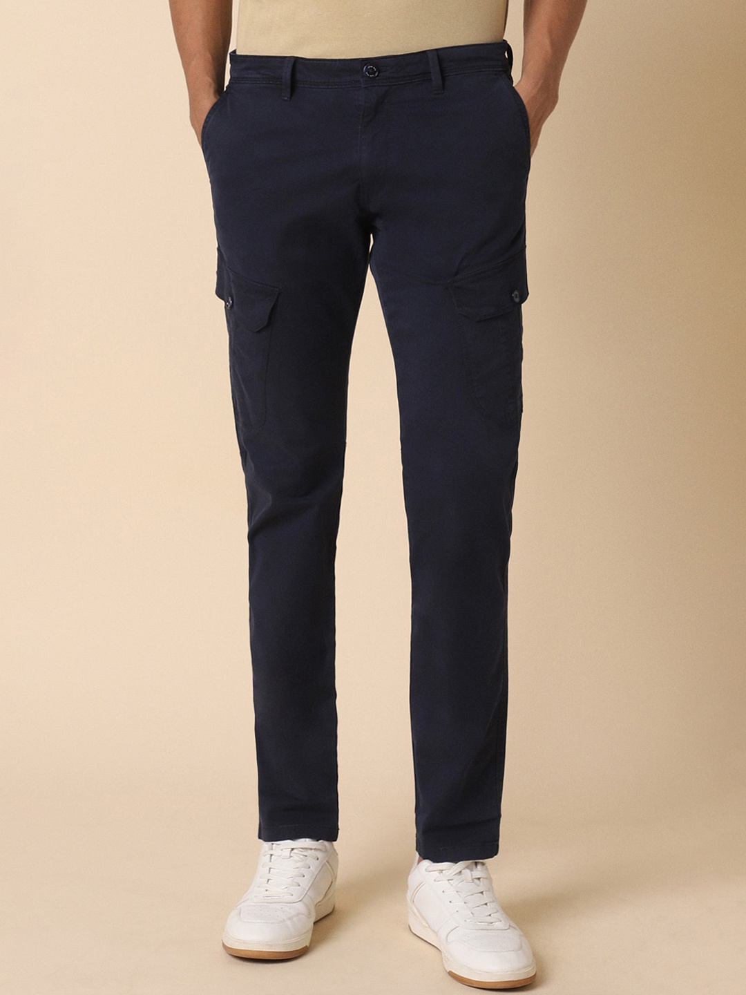 

Allen Solly Men Slim Fit Mid Rise Cotton Cargos, Navy blue