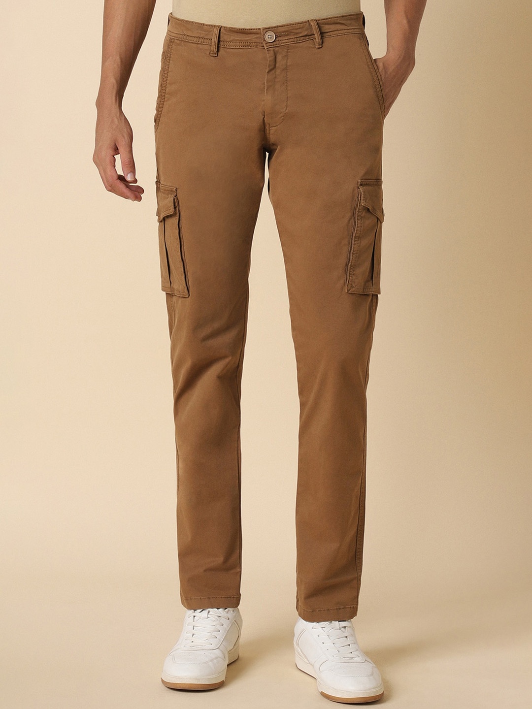 

Allen Solly Men Slim Fit Mid Rise Cotton Cargos, Brown