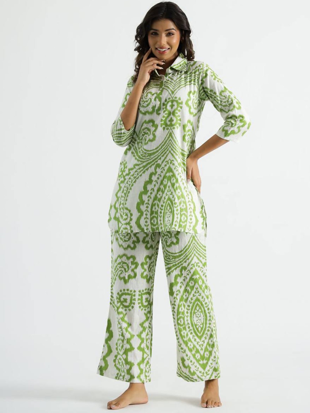 

SWAADHI Ethnic Printed Pure Cotton Top & Trouser, Green