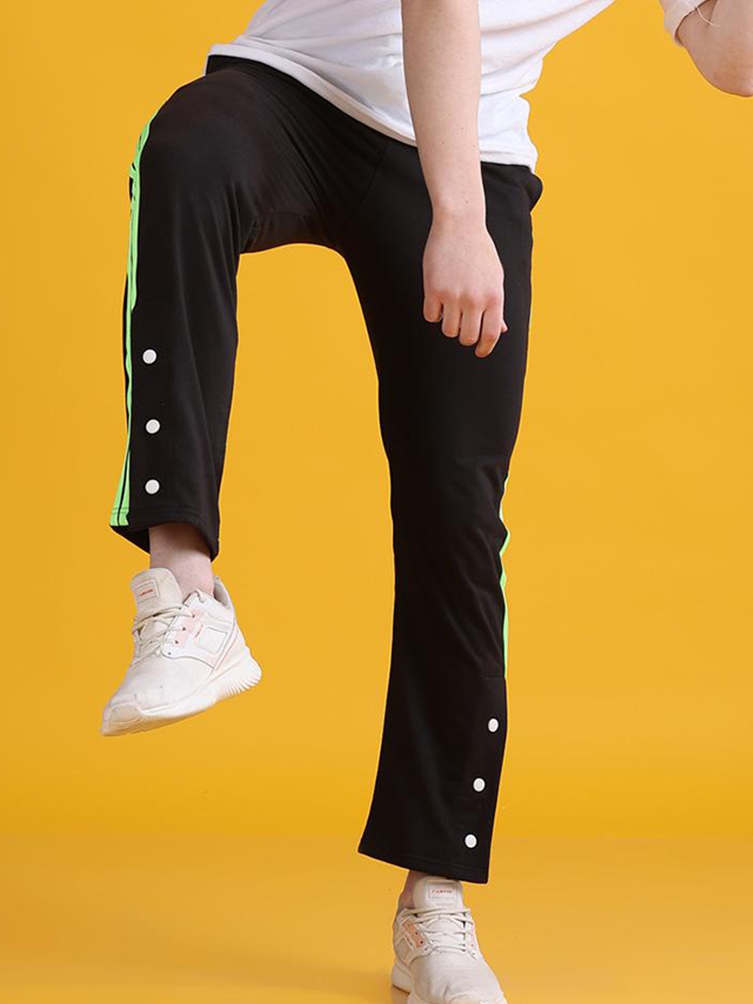 

The Dance Bible Men Relaxed Fit Mid Rise Cotton Track Pants, Black