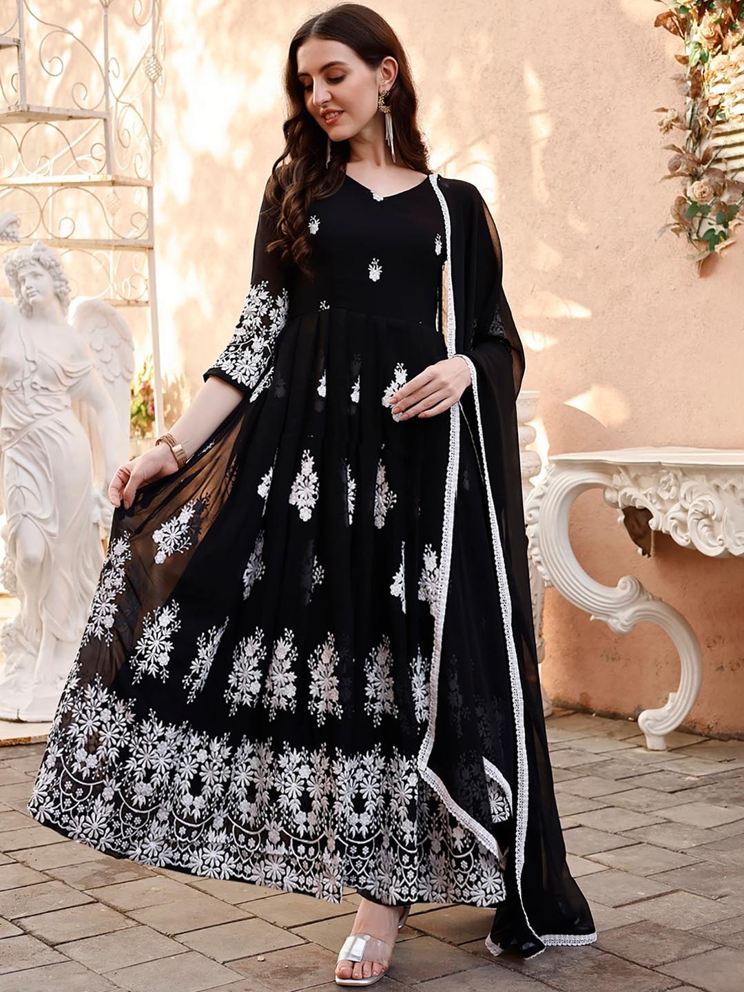 Kedar Fab Floral Embroidered V-Neck Georgette Anarkali Kurta, Black