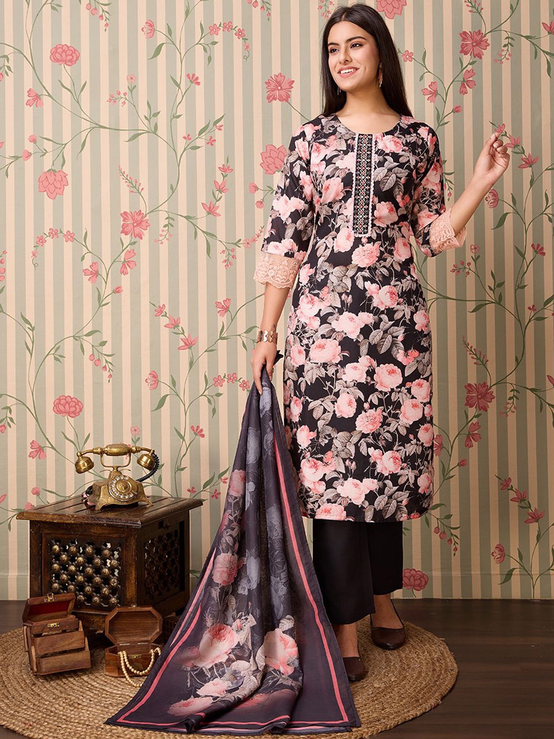 

Ode by House of Pataudi Floral Printed Thread Work Cotton Kurta with Trousers & Dupatta, Peach