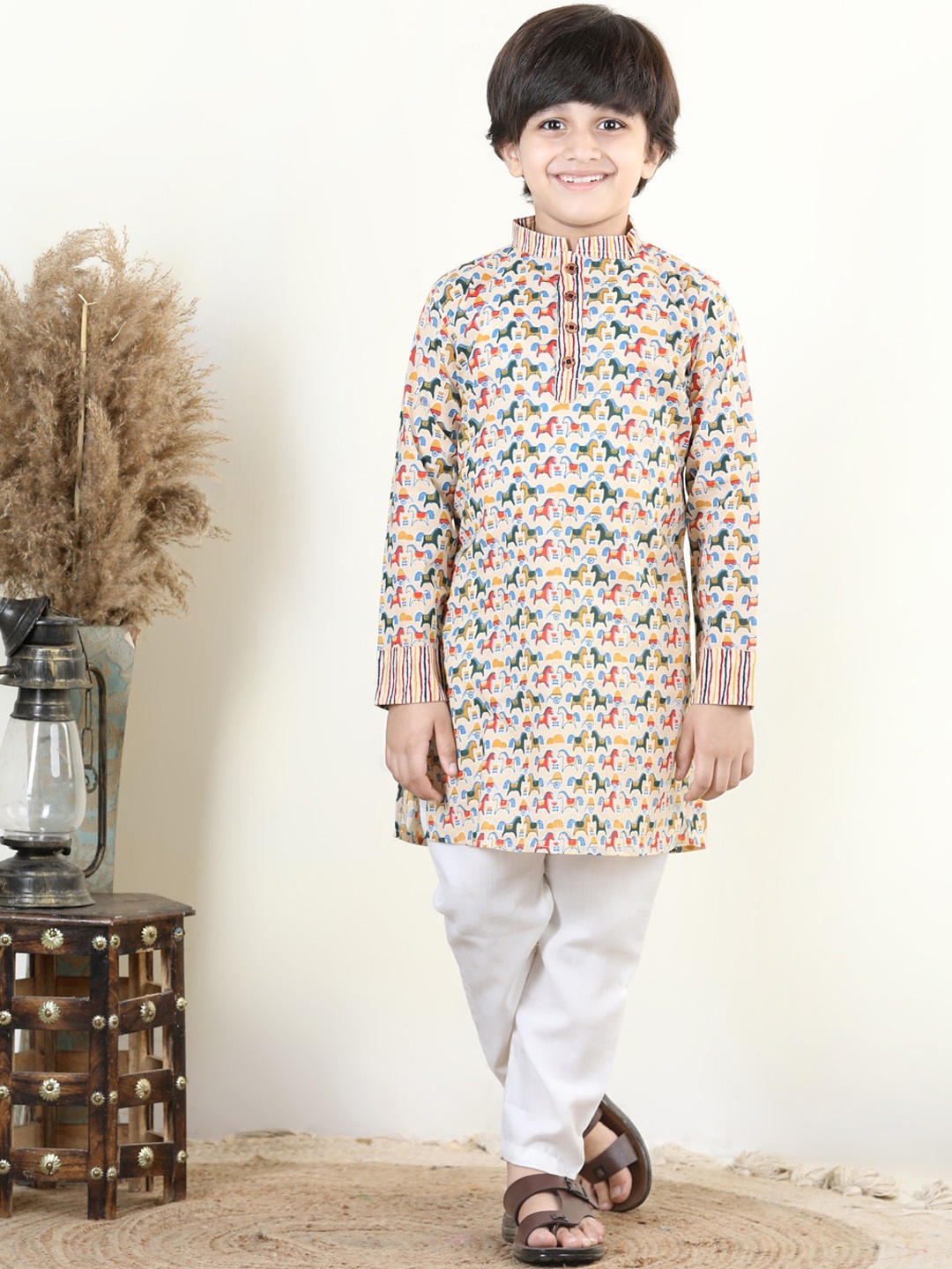 

Sangria Boys Printed Pure Cotton Straight Kurta With Pyjama Set, Cream