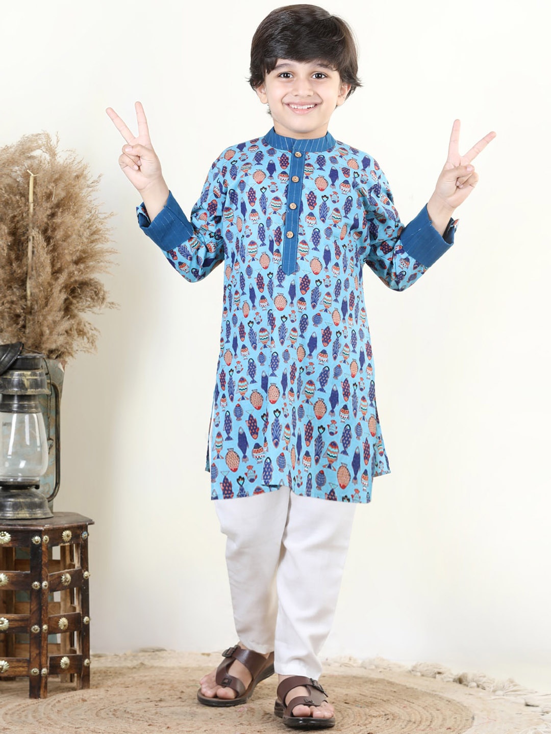 

Sangria Boys Printed Pure Cotton Straight Kurta With Pyjama, Blue