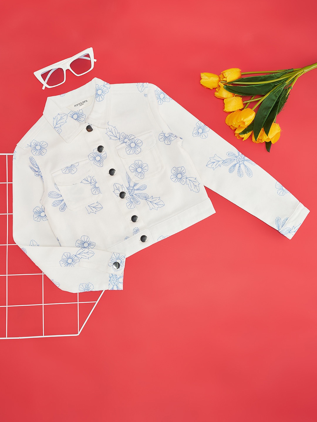 

Pantaloons Junior Girls Floral Printed Crop Tailored Jacket, White