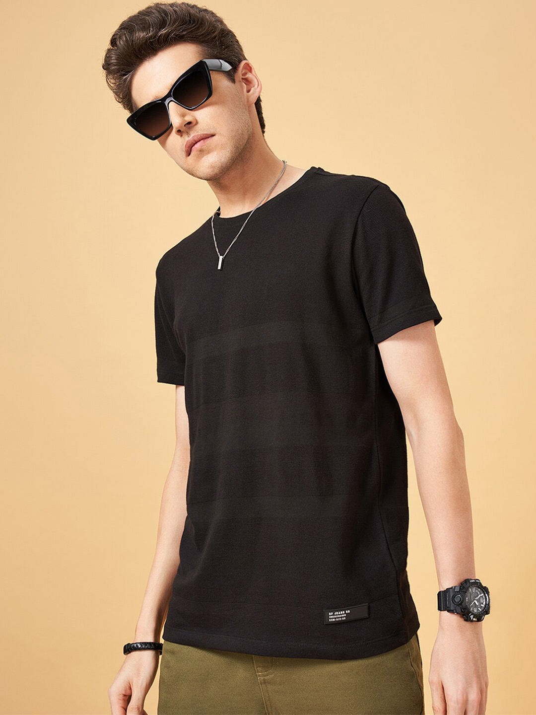 

SF JEANS by Pantaloons Round Neck Pure Cotton Slim Fit T-shirt, Black