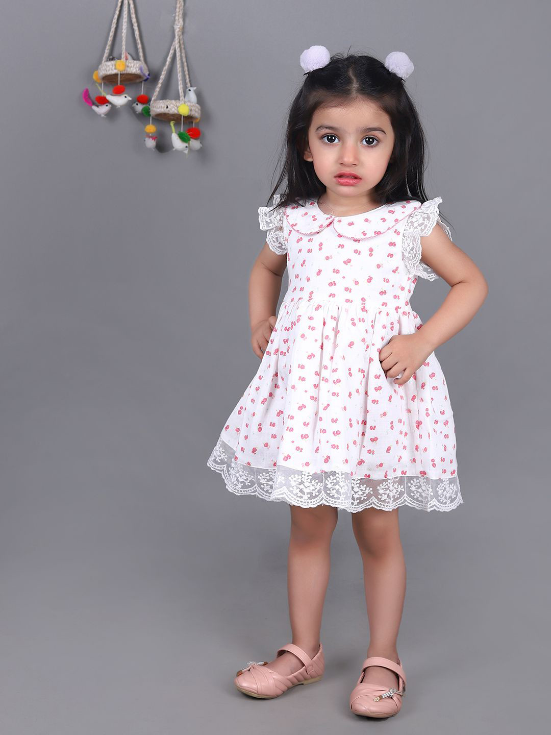 

Little Llama Girls Floral Print Peter Pan Collar Flutter Sleeve Fit & Flare Dress, White