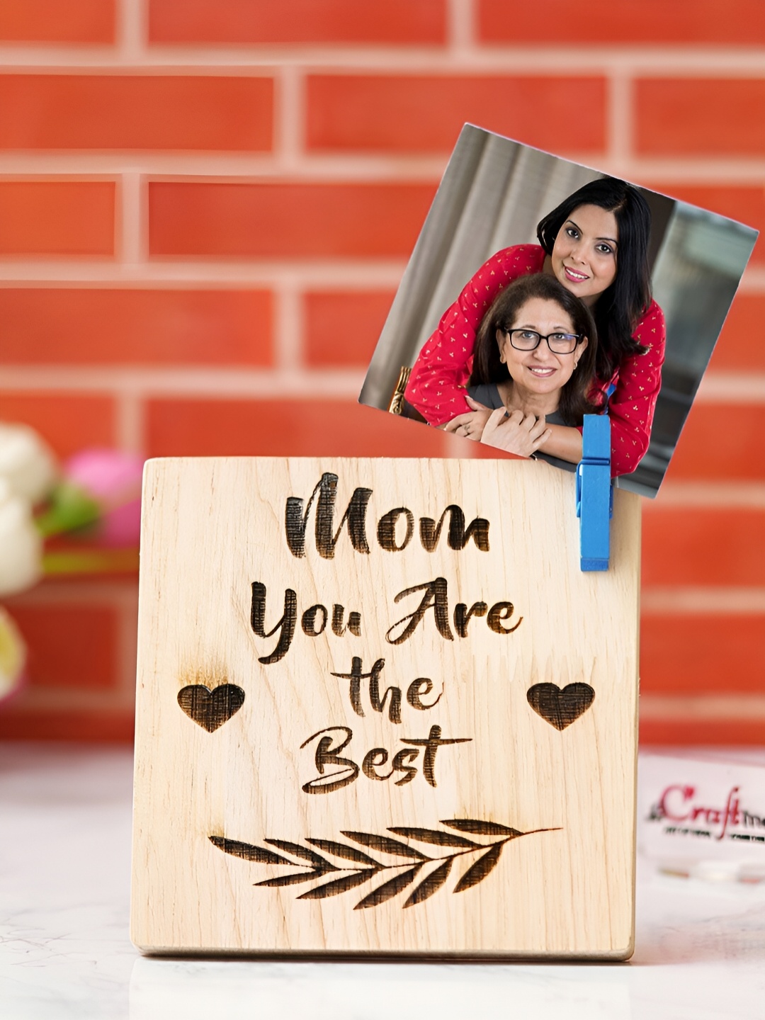

eCraftIndia Brown Small "Mom You Are the Best" Wooden Figurine Showpiece