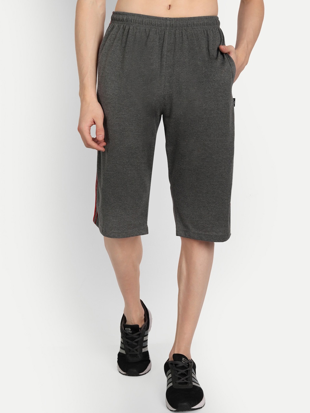 

ZEFFIT Men Mid-Rise Cotton Knee Length Outdoor Shorts, Charcoal
