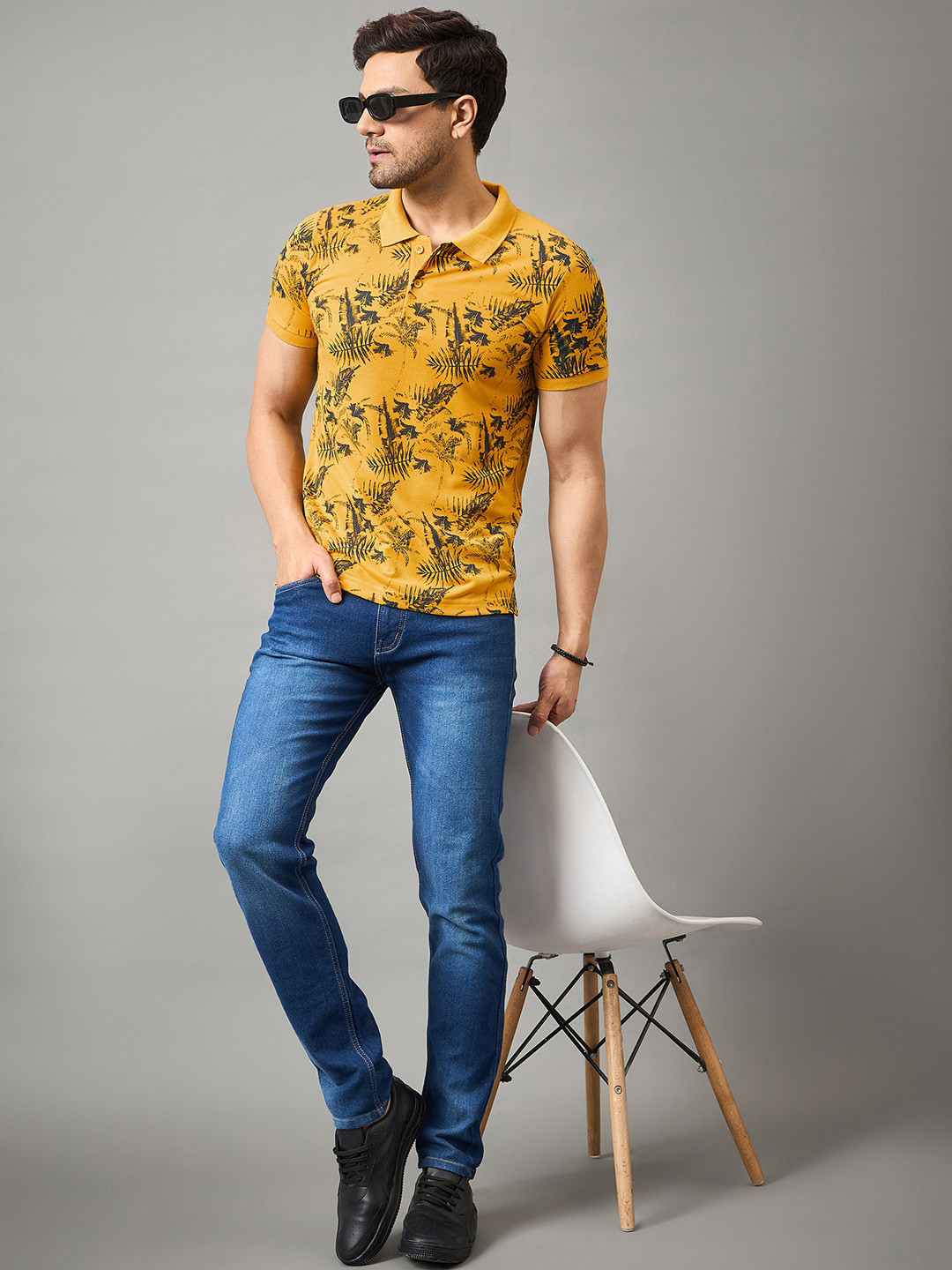 

Zigo Graphic Printed Polo Collar Cotton T-shirt, Mustard