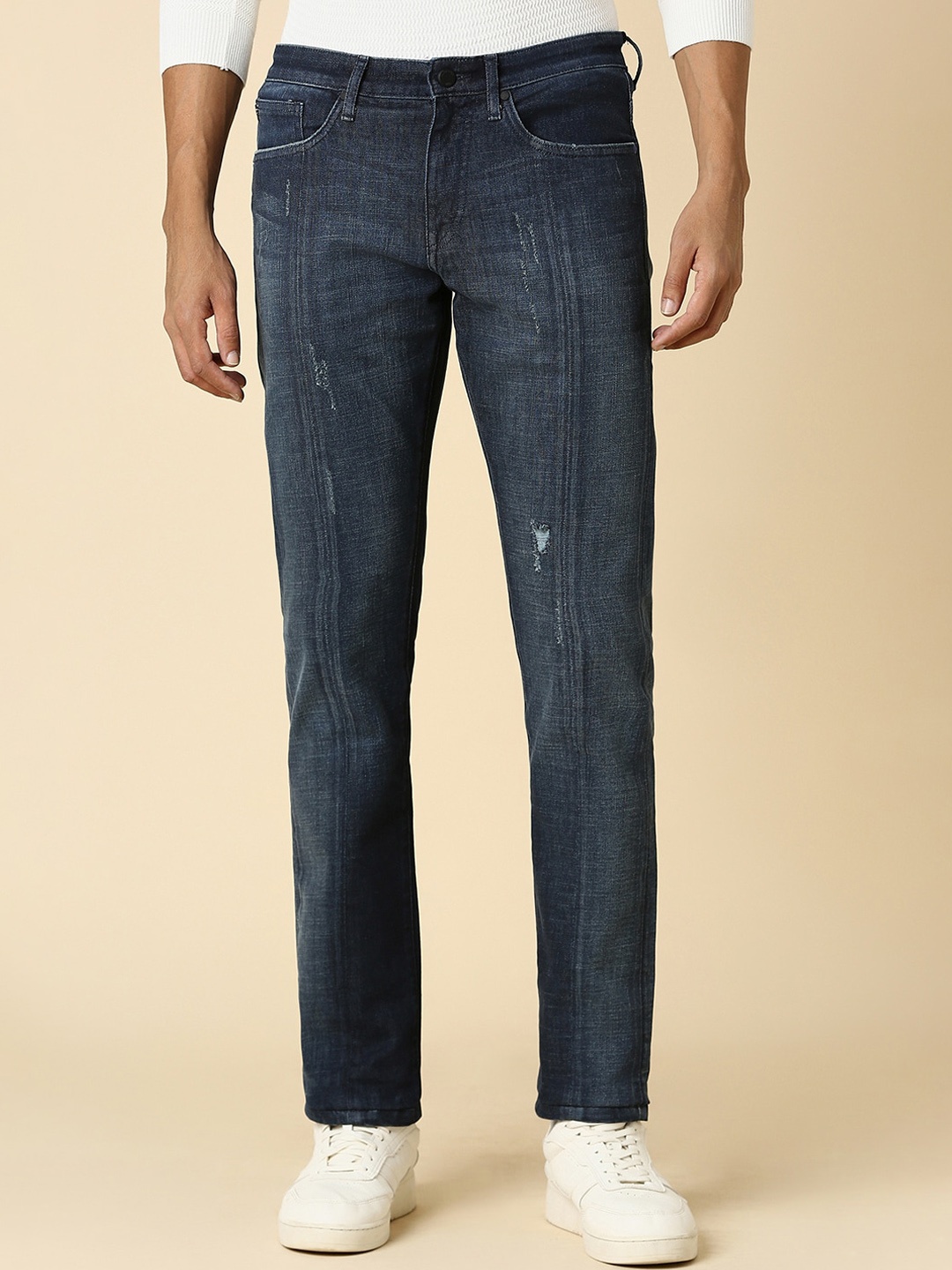 

Allen Solly Men Slim Fit Low Distress Light Fade Jeans, Navy blue