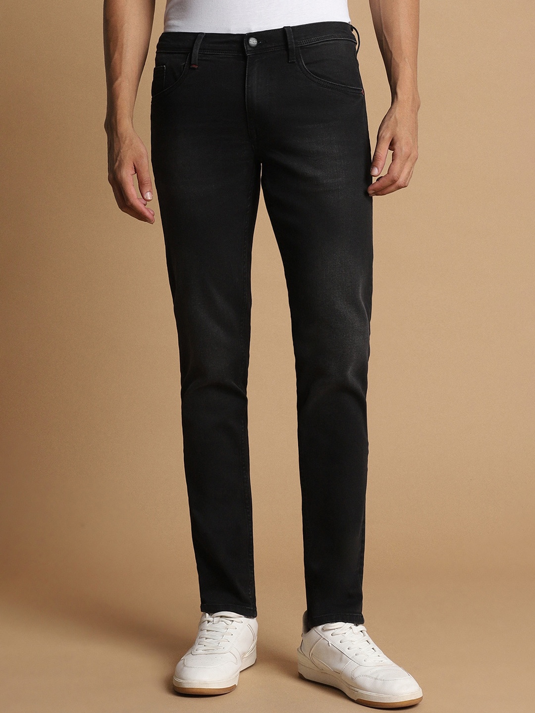

Allen Solly Men Skinny Fit Light Fade Pure Cotton Jeans, Black
