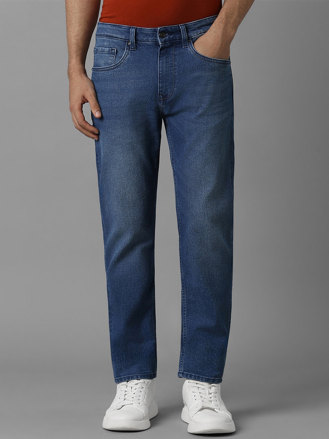 

Louis Philippe Jeans Men Slim Fit Low-Rise Light Fade Pure Cotton Jeans, Navy blue