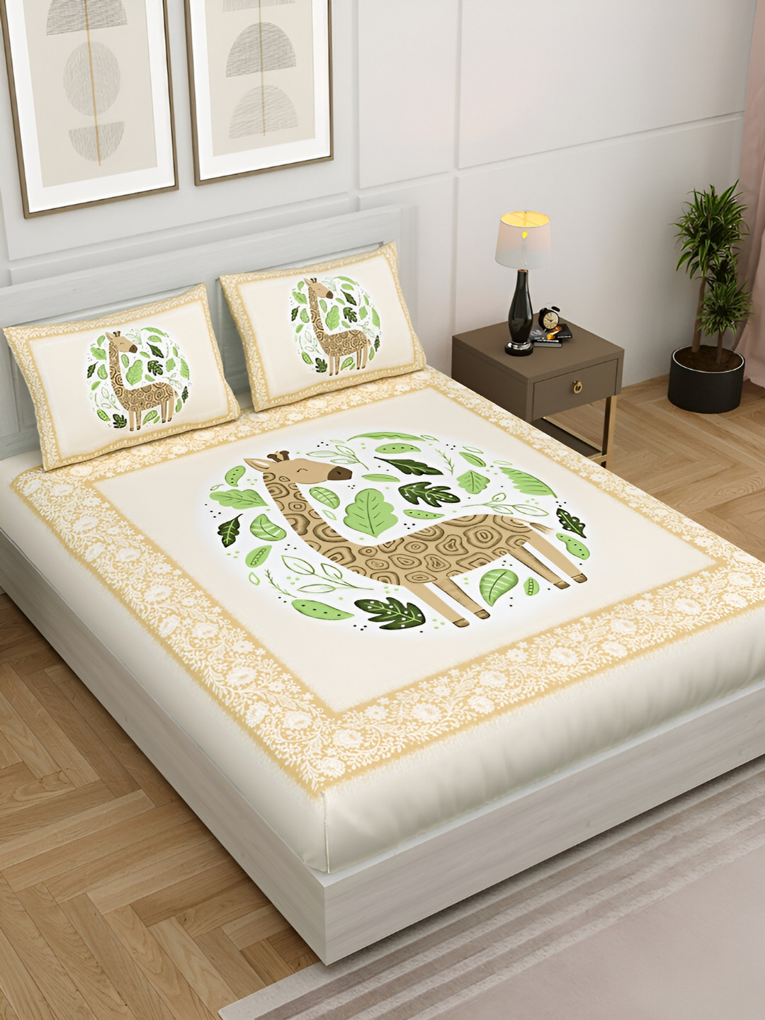 

JAIPUR FABRIC White & Beige Ethnic Motifs Printed Cotton 250 TC King Bedsheet Set