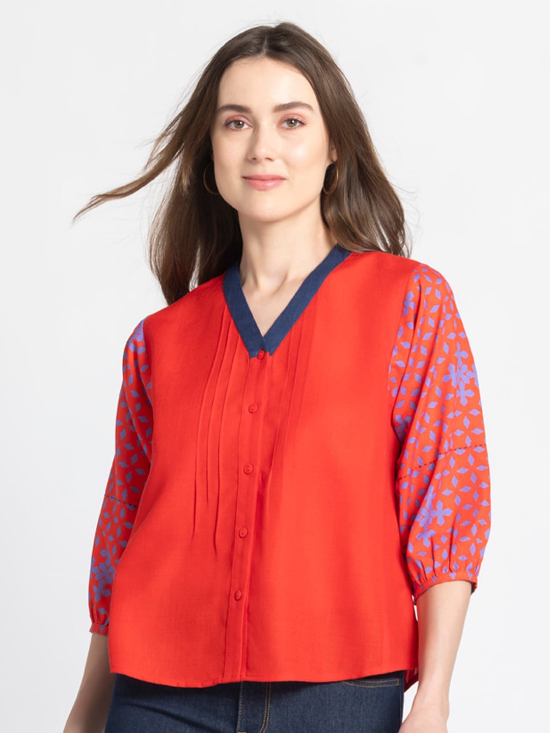 

SHAYE Floral Printed V-Neck Shirt Style Top, Red