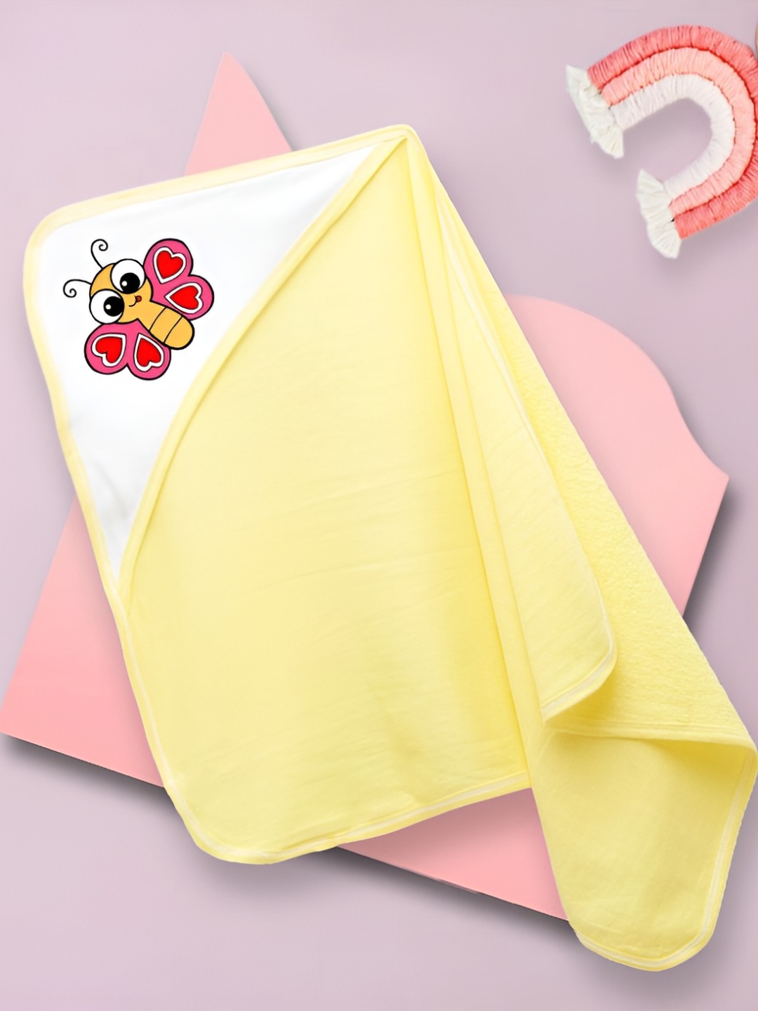 

Babywish Yellow & White Printed Cotton 225 GSM Bath Towel