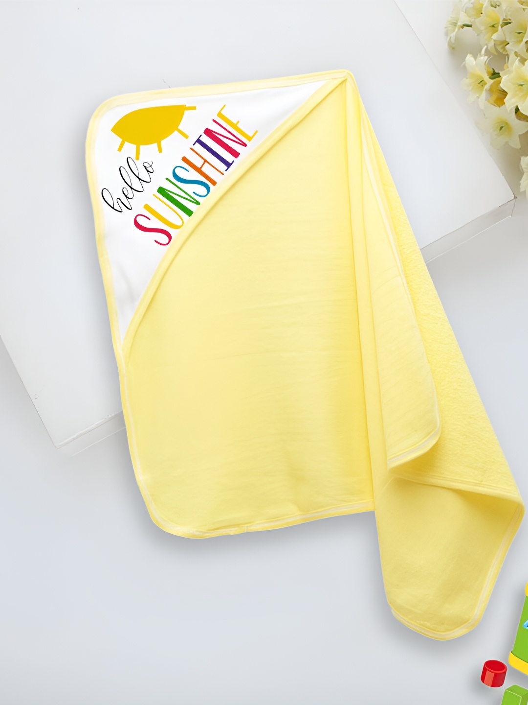 

Babywish Yellow & White Printed Cotton 225 GSM Bath Towel
