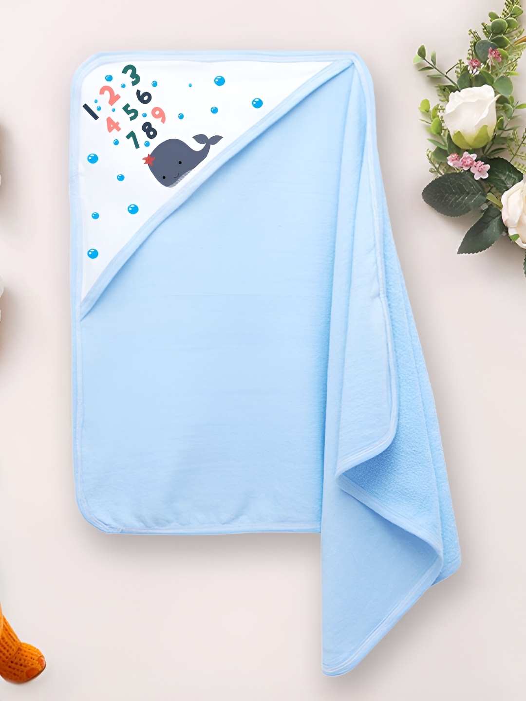 

Babywish Navy Blue & White Printed Cotton 225 GSM Bath Towel