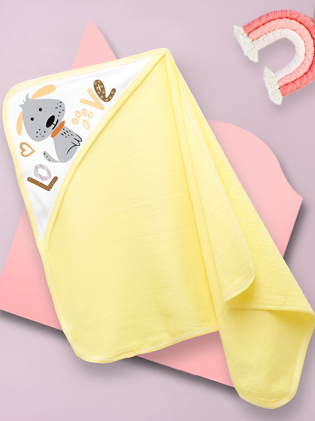 

Babywish Yellow & White Printed Cotton 225 GSM Bath Towel