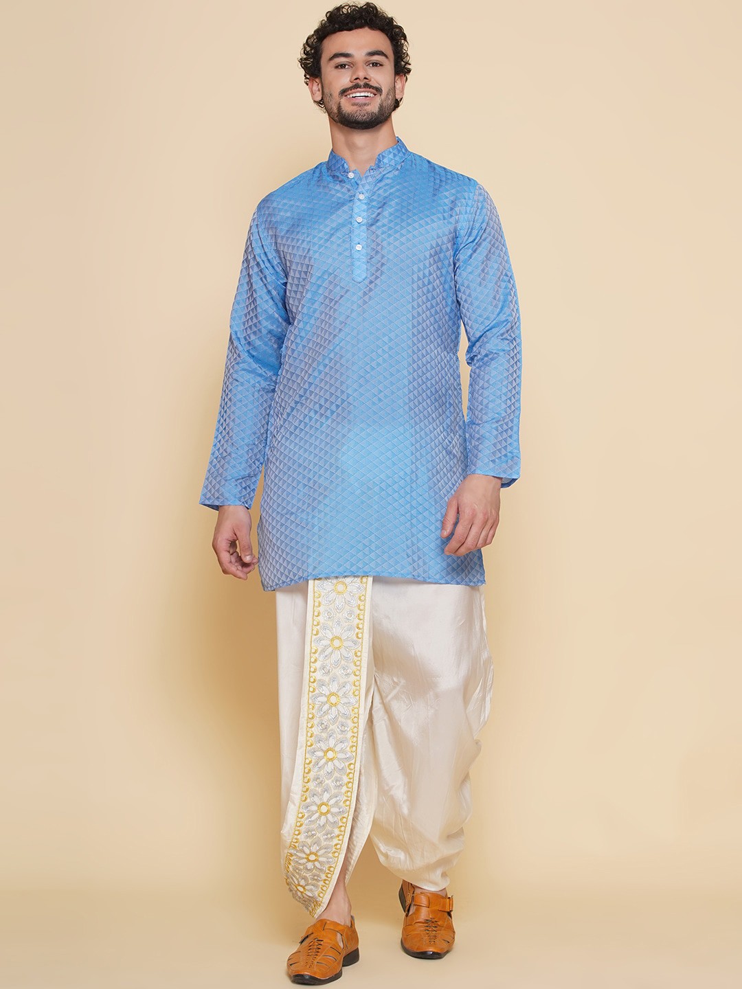 

Sethukrishna Mandarin Collar Regular Straight Kurta with Dhoti Pants, Blue