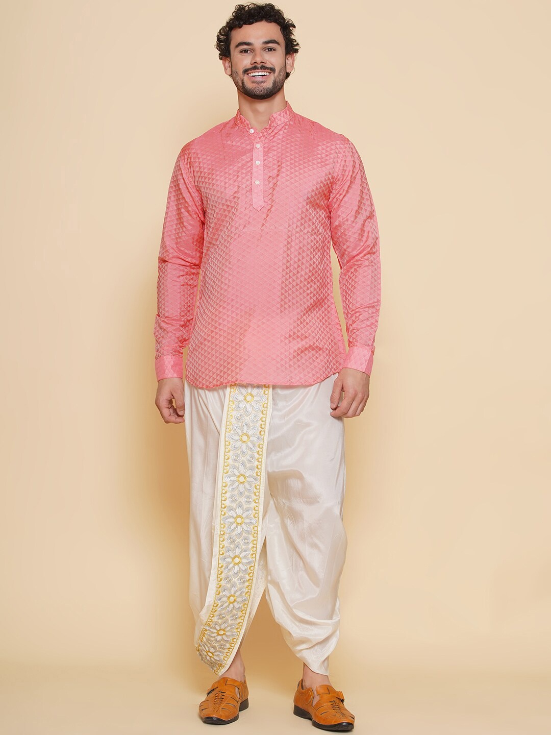 

Sethukrishna Mandarin Collar Regular Kurta with Dhoti Pants, Red
