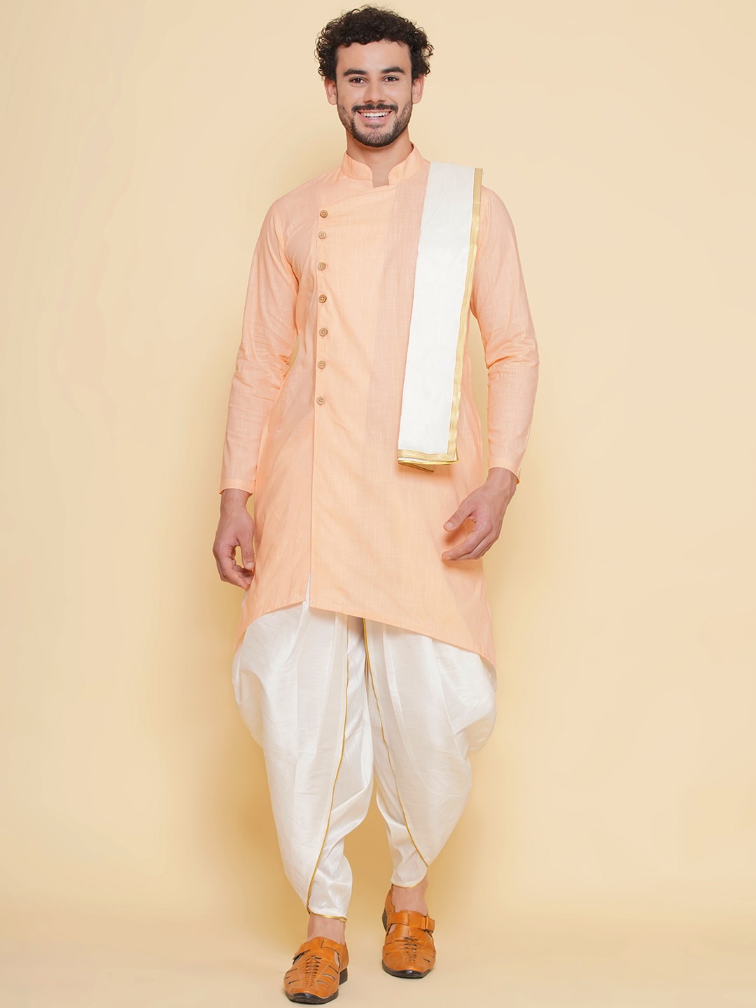 

Sethukrishna Mandarin Collar Regular Pure Cotton Straight Kurta Set, Orange