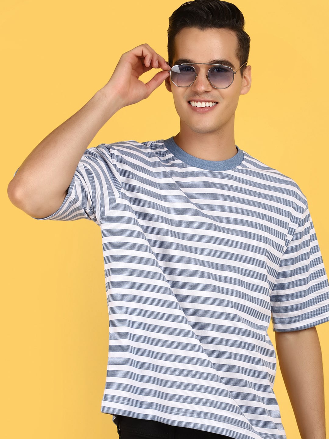 

V-Mart Striped Round Neck Short Sleeves Cotton T-shirt, Blue