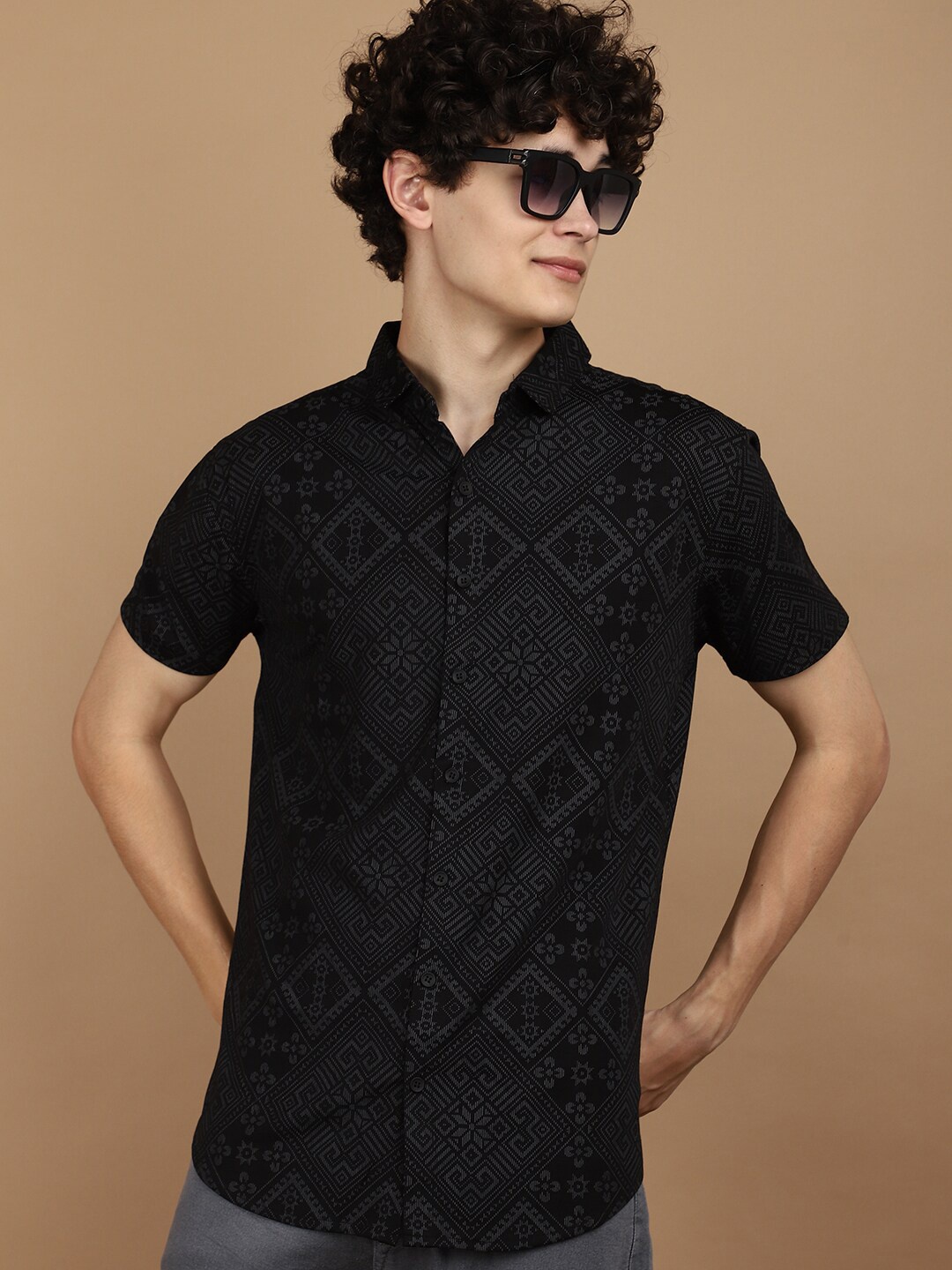 

V-Mart Checked Polo Collar Short Sleeves Cotton Casual T-shirt, Black