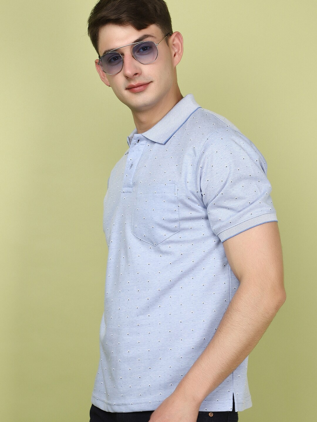 

V-Mart Polo Collar Pockets T-shirt, Blue