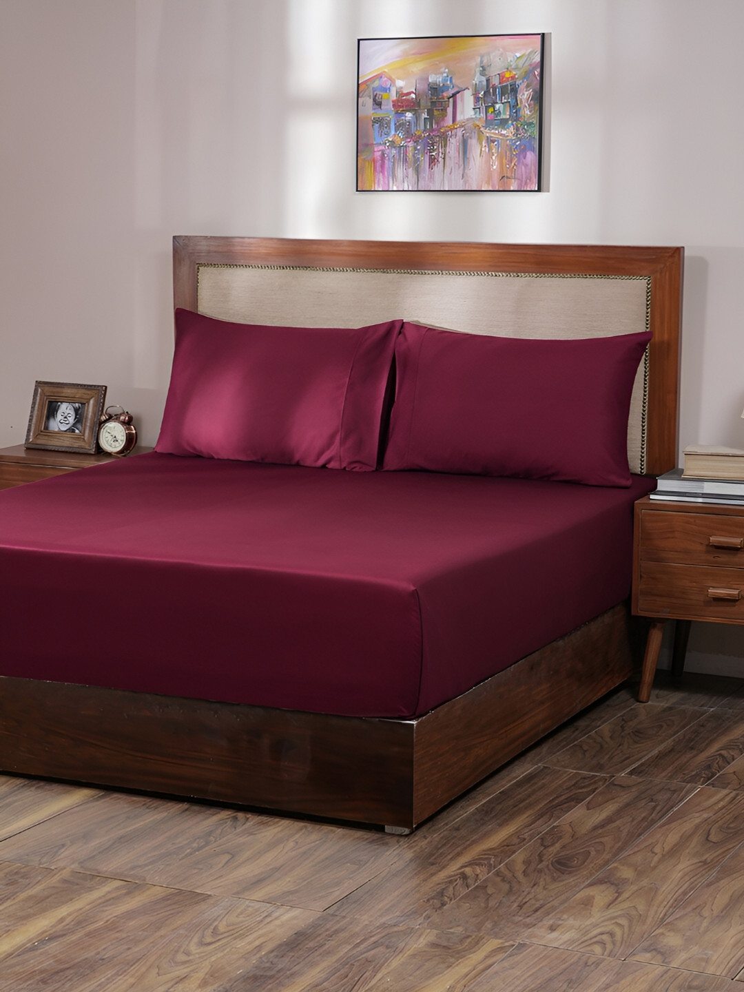 

MASPAR Melina Maroon 400 TC Cotton King Bedsheet With 2 Pillow Covers