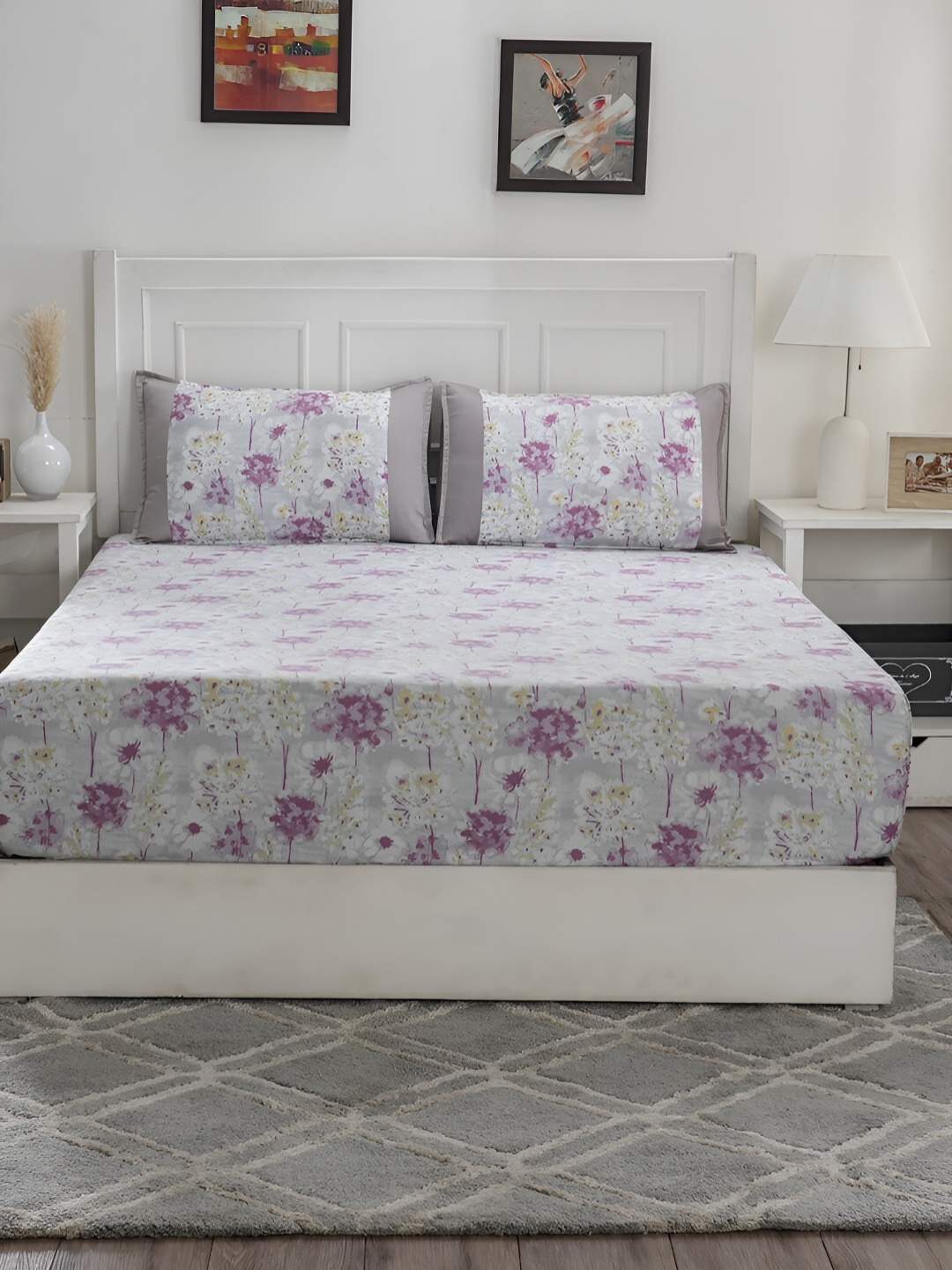 

MASPAR Purple & Yellow Floral Printed 200 TC Cotton King Bedsheet With 2 Pillow Covers