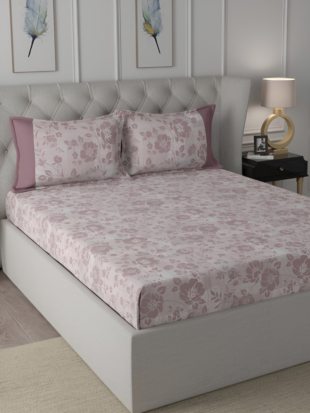 

MASPAR Peach Floral Printed 200 TC Cotton Double Bedsheet With Pillow Covers