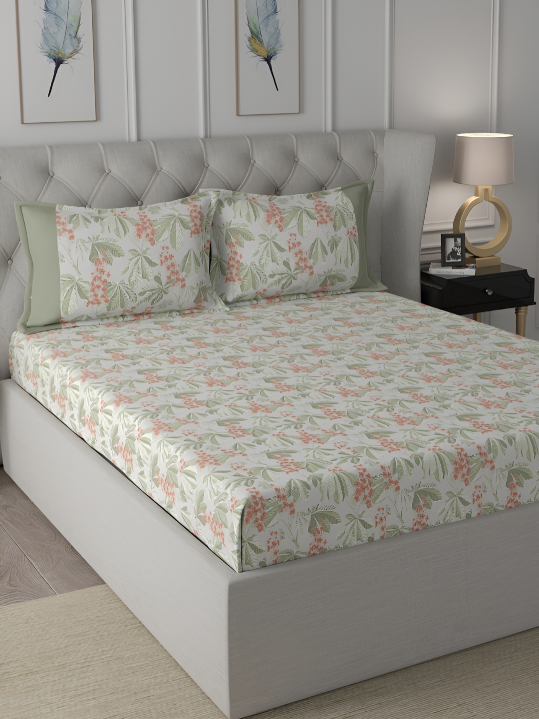 

MASPAR Red & Green Floral Printed 200TC Cotton King Bedsheet With Pillow Cover