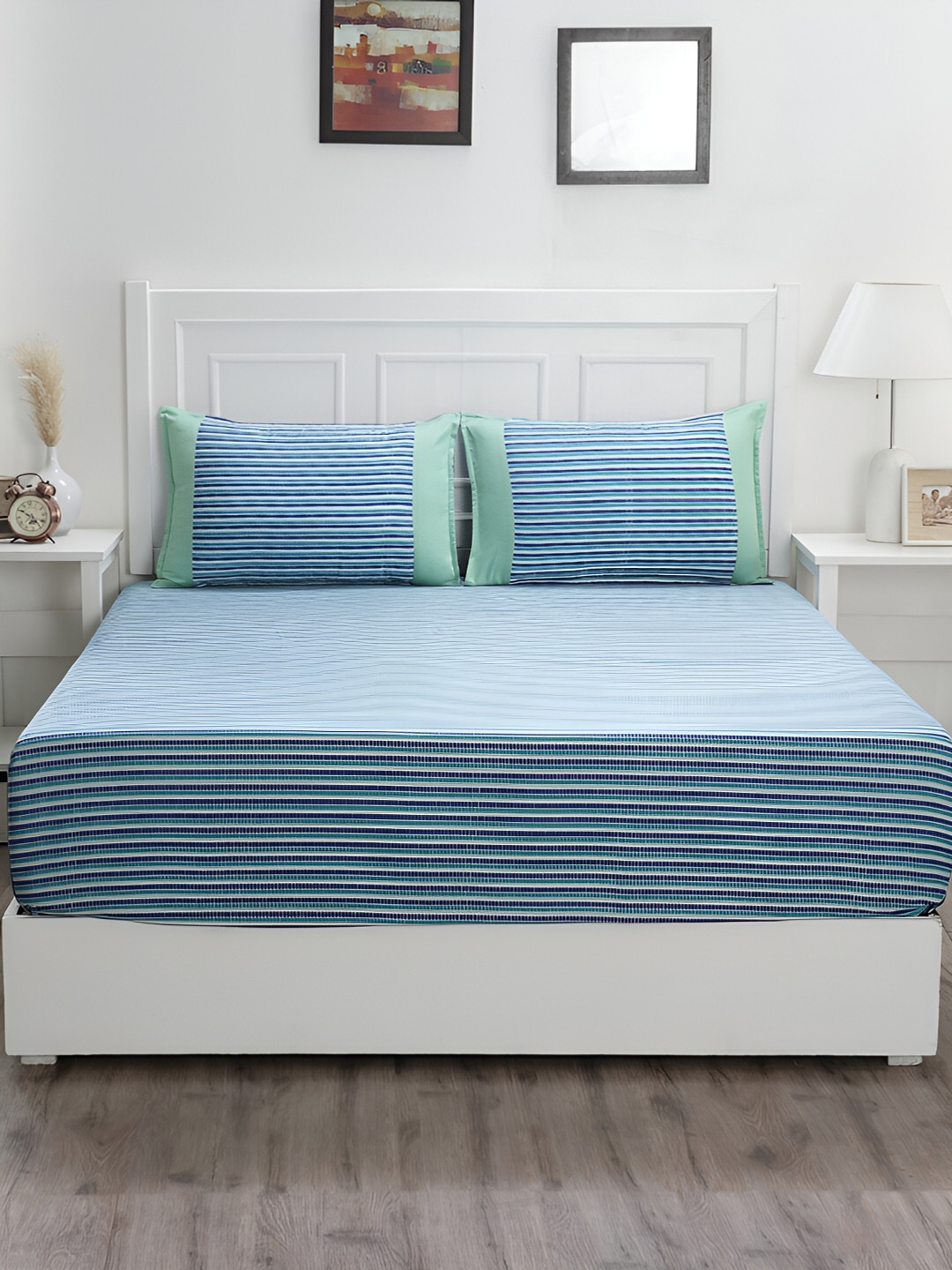 

MASPAR Royal Botanic Teal-Blue Striped 200 TC Cotton Queen Bedsheet & 2 Pillow Covers