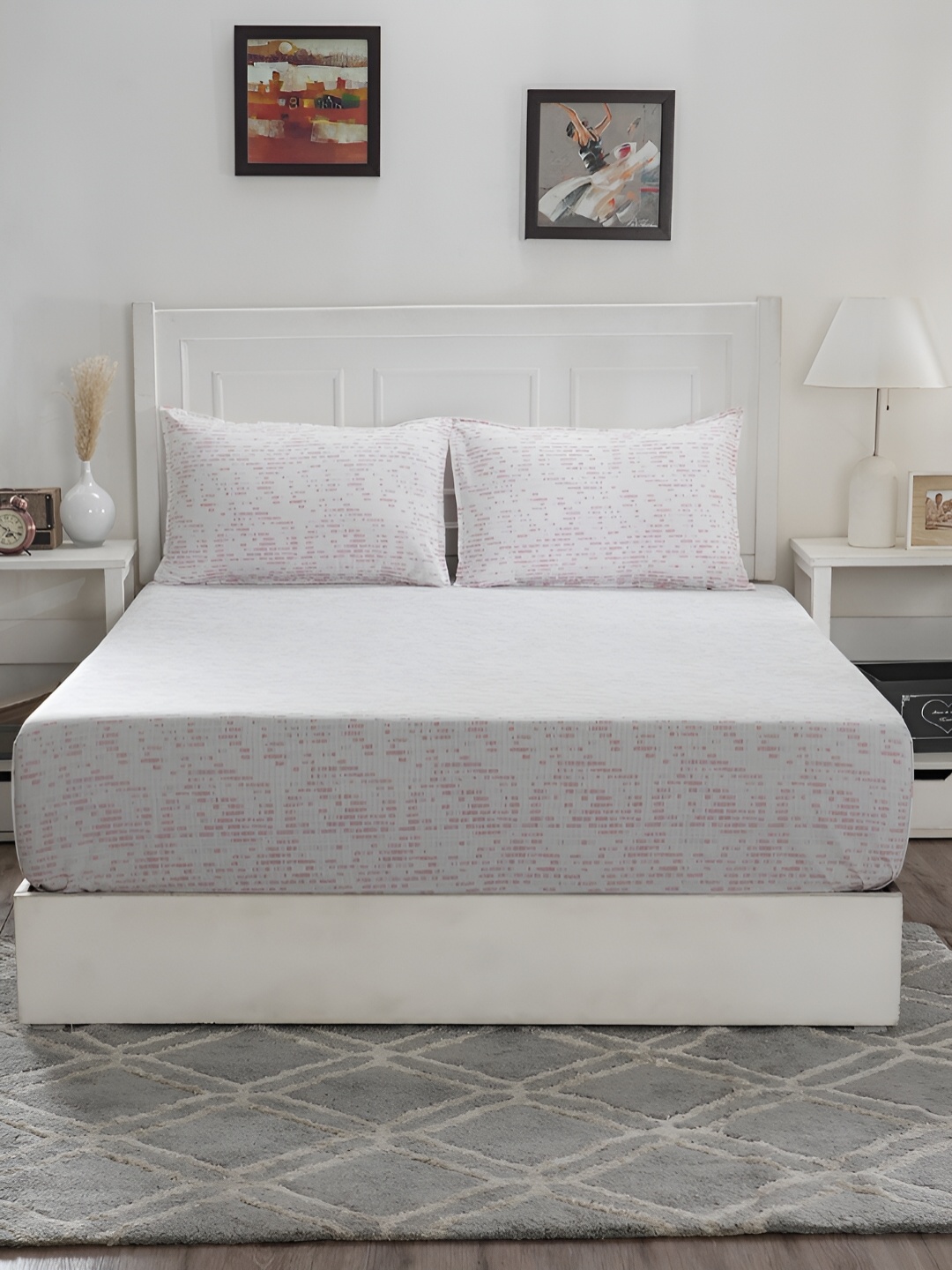 

MASPAR Optimist Bloom Pink Abstract Printed 144TC Cotton King Bedsheet & 2 Pillow Covers