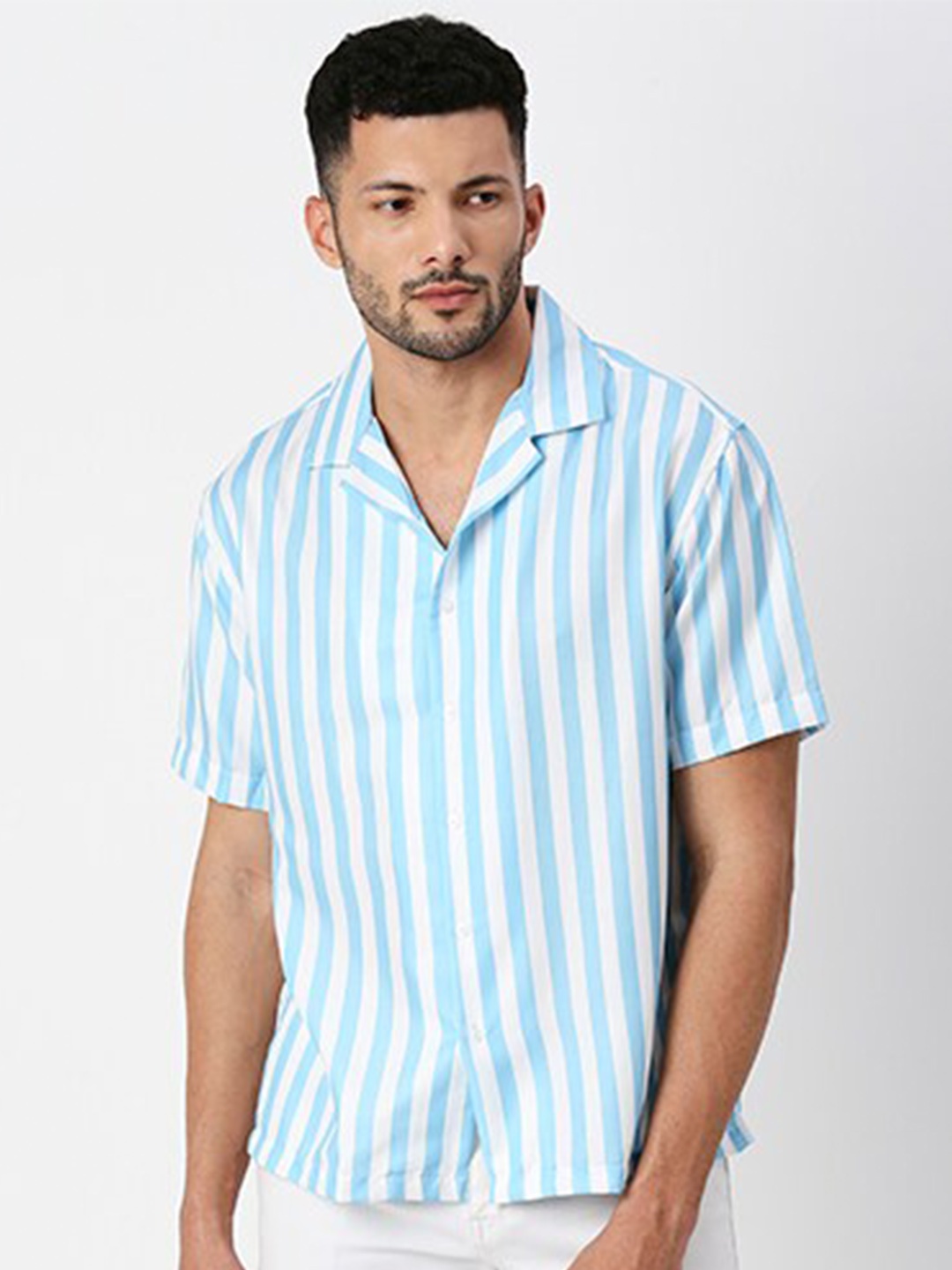 

HEMSTERS Comfort Relaxed Fit Vertical Stripes Cuban Collar Short Sleeves Casual Shirt, White