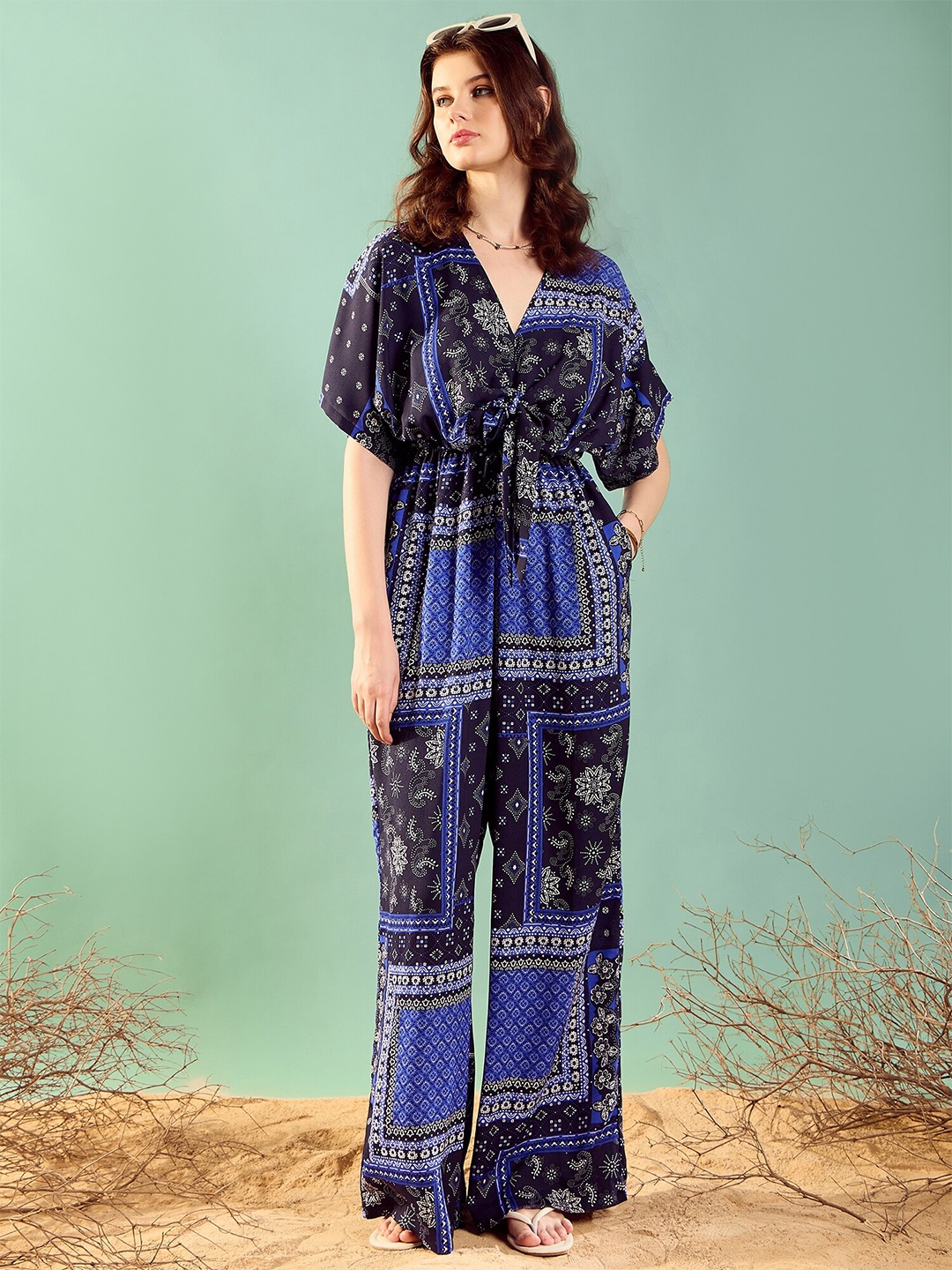 

KASSUALLY Floral Printed V-Neck Basic Jumpsuit, Blue