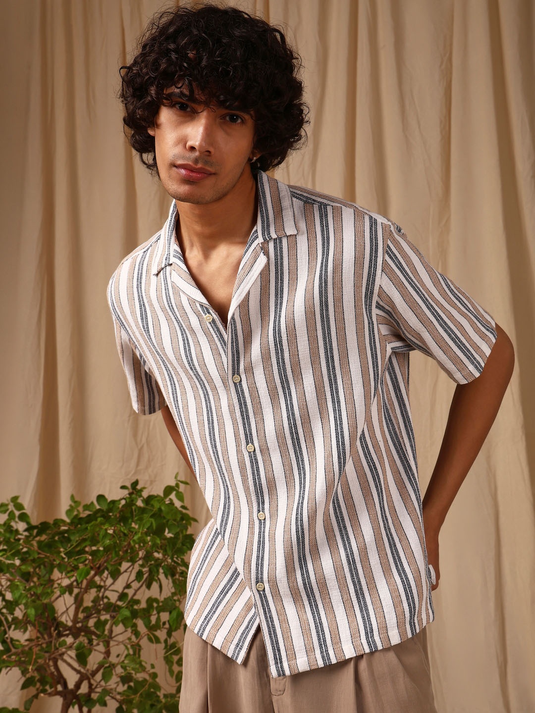 

4 TRIPLE O FIVE O BY MUFTI Striped Spread Collar Short Sleeves Cotton Shirt, Brown