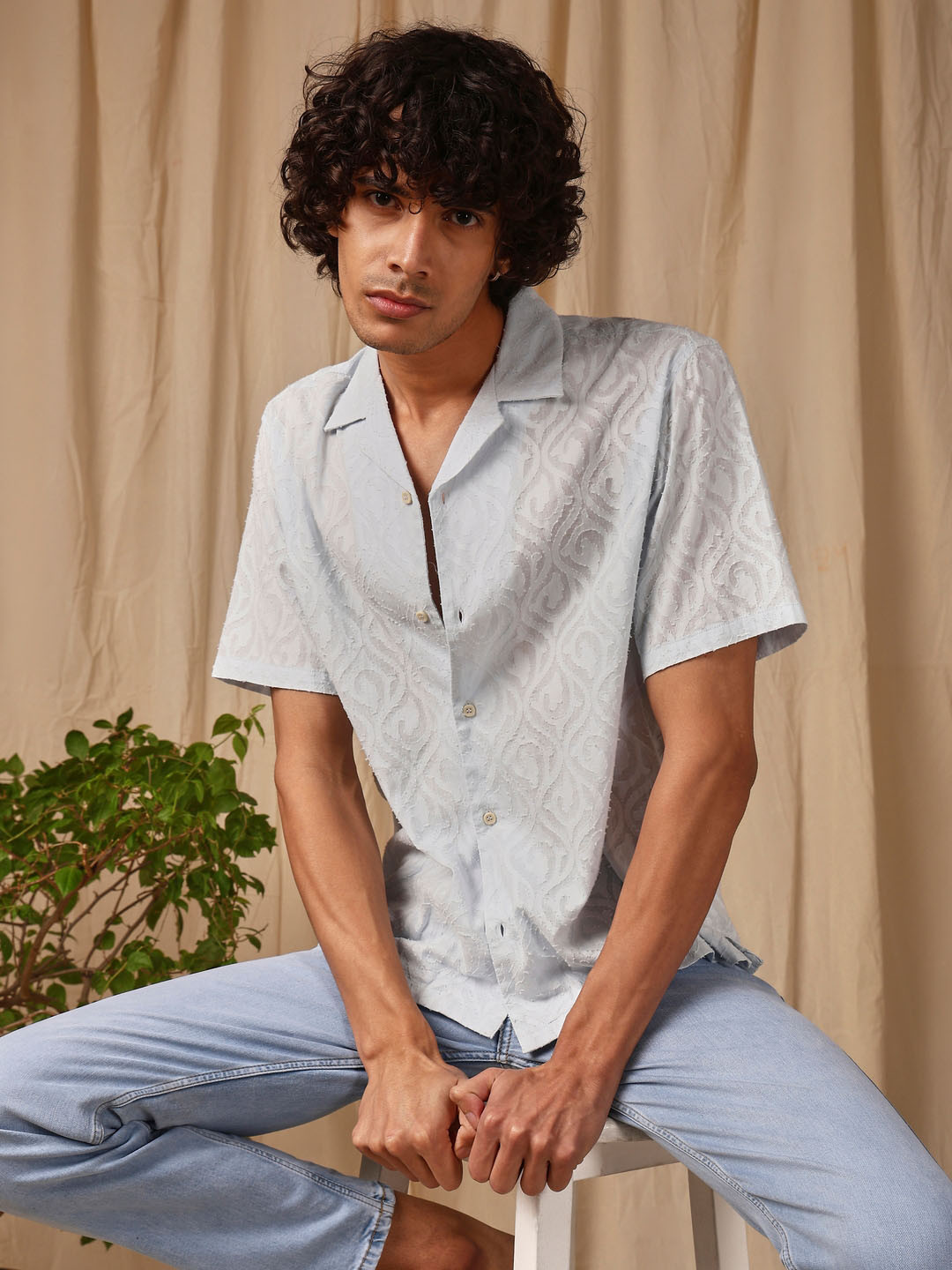 

4 TRIPLE O FIVE O BY MUFTI Floral Printed Spread Collar Short Sleeves Oversized Cotton Casual Shirt, Blue