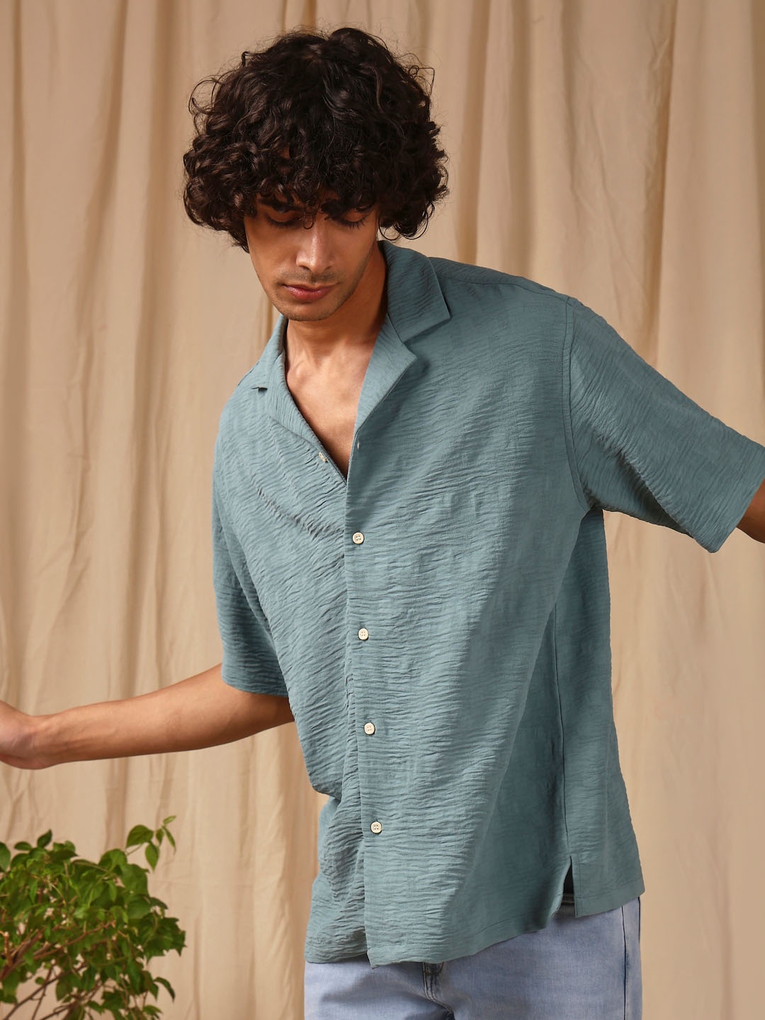 

4 TRIPLE O FIVE O BY MUFTI Loose Fit Casual Shirt, Green