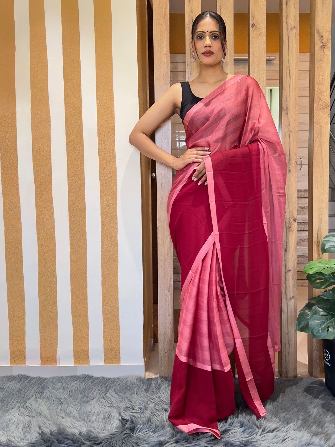 

Reeta Fashion Ombre Ready To Wear Saree, Peach